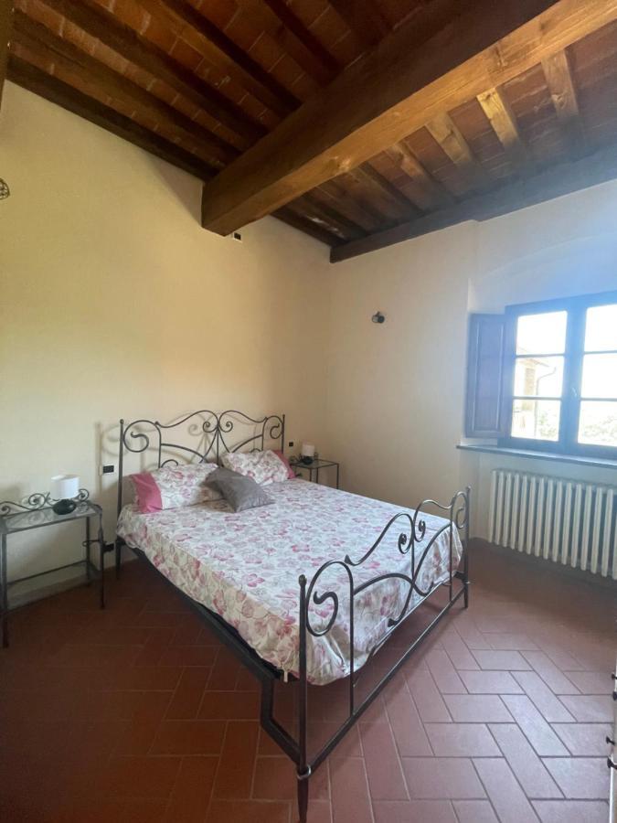 Casa Vacanza Villaggio Poggio Rosso Arezzo Eksteriør bilde